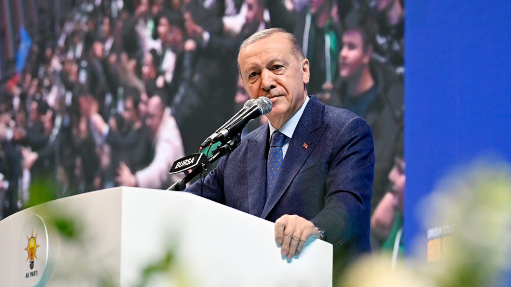 Asgari ücrete ara zam yapılacak mı? Erdoğan ilk mesajı verdi