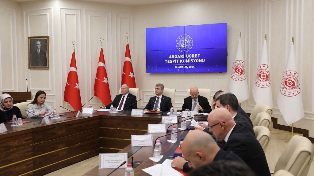 Asgari ücrette ikinci toplantı sona erdi, ilk açıklama geldi