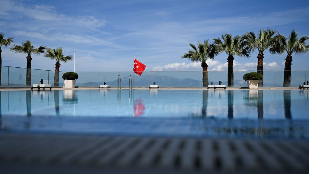 Çeşme’de otellerde yılbaşı öncesi doluluk yüzde 90’a ulaştı