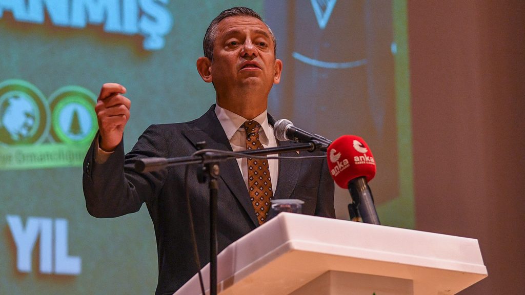 CHP lideri Özel’den asgari ücret açıklaması: Zam değil, indirim yaptılar