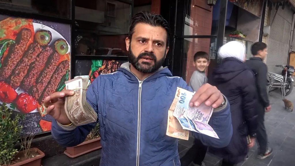 Ekonomiye nasıl yansır? Suriye’de TL rüzgarı