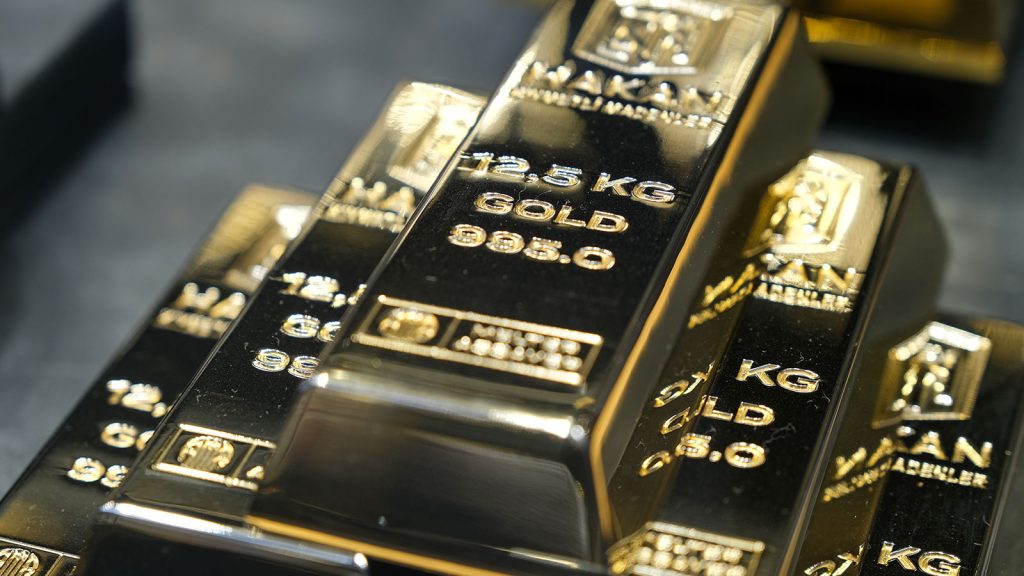 2025 ‘altın çağ’ olacak mı? Uzmanlar öngörülerini açıkladı, bazı riskler var…