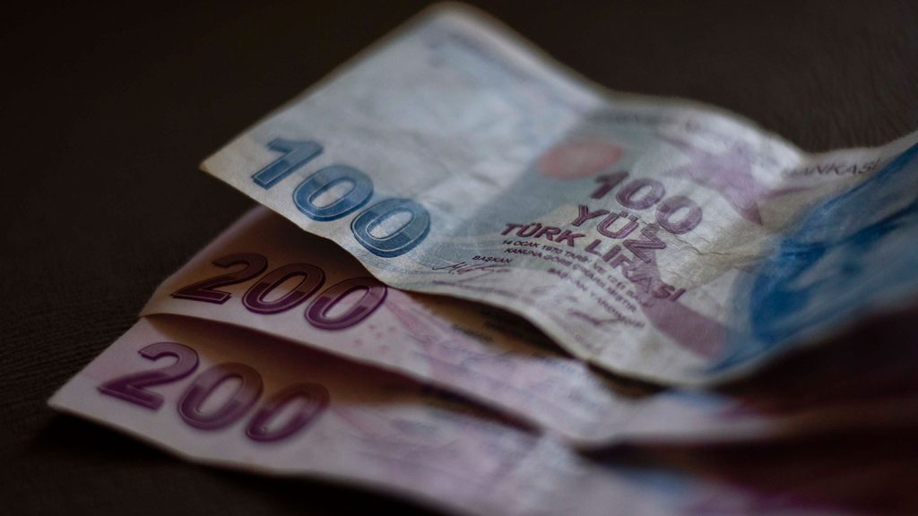 Mahkemeden banka kredileriyle ilgili flaş karar: Mesul değil!