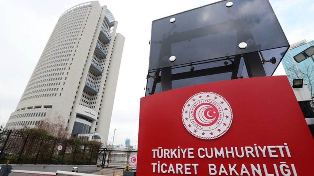 Ticaret Bakanlığı 2025 yılı e-ihracat hedefini 8 milyar dolar olarak belirledi