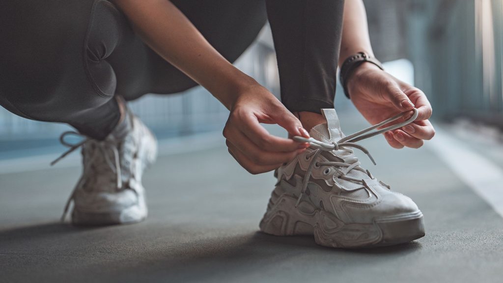 Dünyaca ünlü ayakkabı markasına 1.7 milyonluk “domuz derisi” cezası