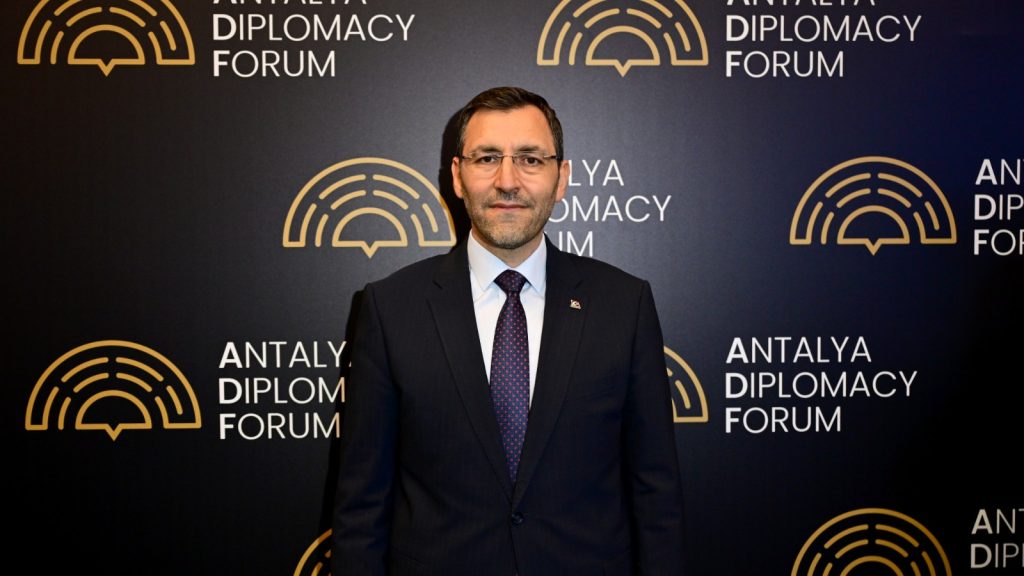 ROKETSAN Endonezya’da ortak üretim tesisi kuracak