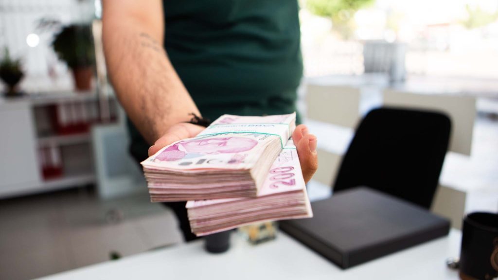 Ücretli çalışan sayısı şubatta arttı