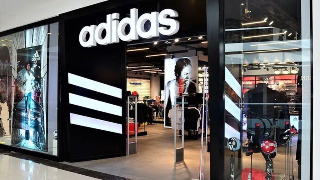 Adidas müşterilerin verilerinin çalındığını duyurdu
