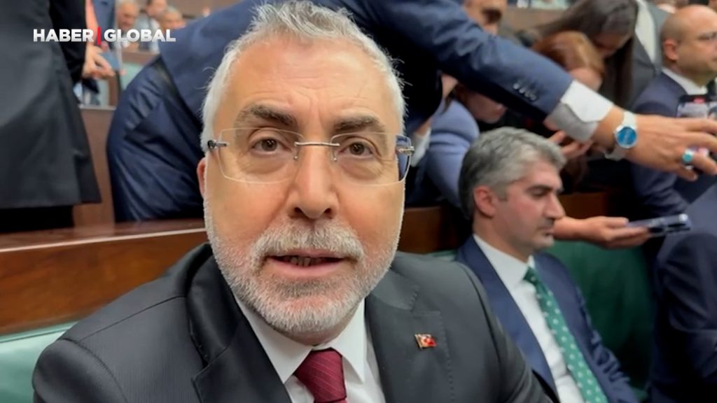 Bakan Işıkhan’dan ev kadınlarına emeklilik ve asgari ücret mesajları