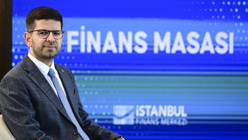 C.Başkanlığı Finans Ofisi Başkanı Dağlıoğlu: İlk iki ayda 1.9 milyar dolarlık yatırım yapıldı