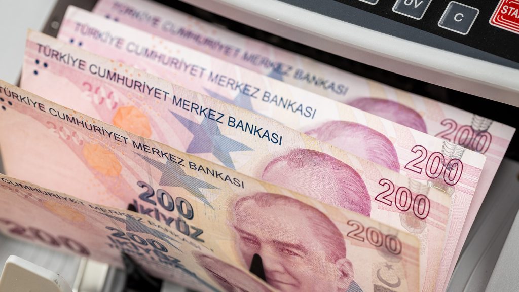 Çalışanlar dikkat: “Bugün iki günlük ücret ödenmeli, haftalık tatilse 2.5 gün ödenmeli”