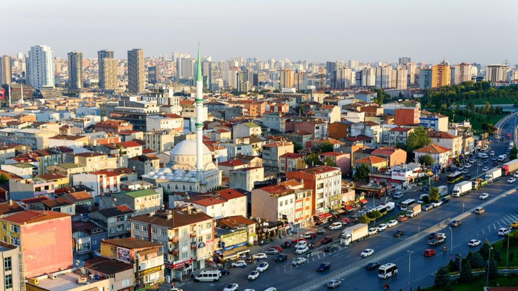 Fiyat arttırana 250 bin TL ceza yolda, fırsatçılık yapan yandı!