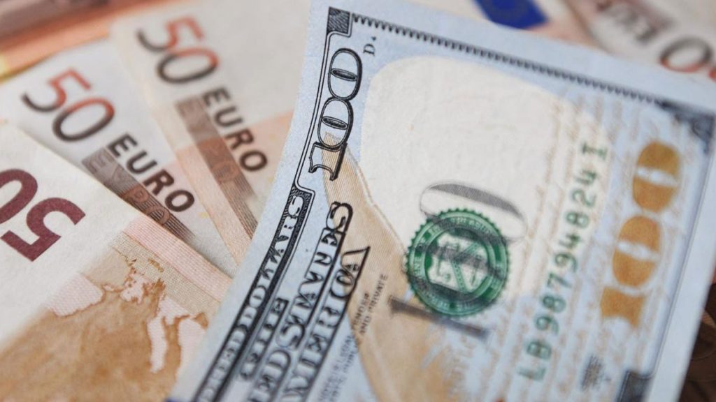 Orta Doğu’daki gerilimin ardından dolar ve euro fırladı