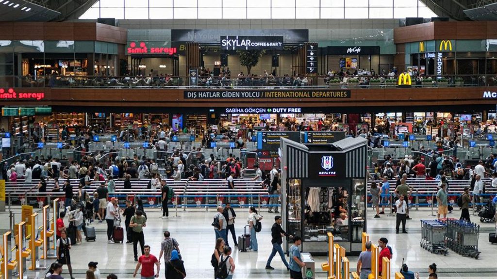 Sabiha Gökçen Havalimanı yolcu ve uçuş sayısında yeni rekora ulaştı