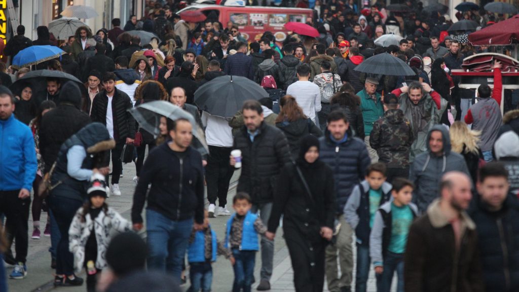 İstanbul dahil çok sayıda ili vuracak! Meteoroloji’den sağanak yağış uyarısı!