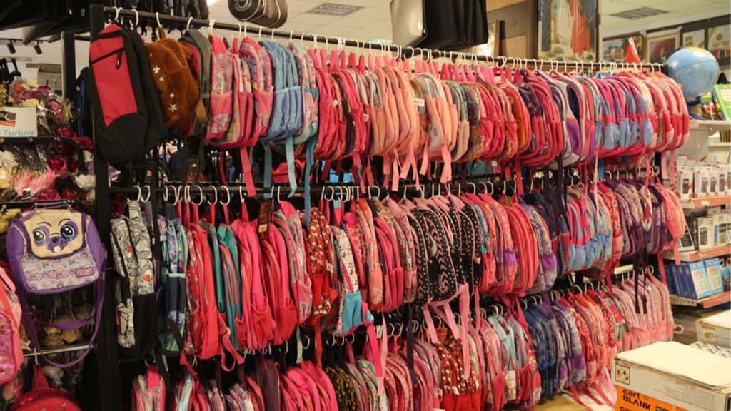 Veliler dertli, okul çantası kaç liraya doluyor?