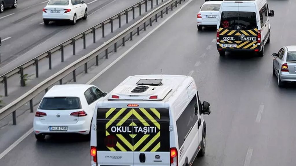 Veliler dikkat! Okul servisleriyle ilgili önemli değişiklik!
