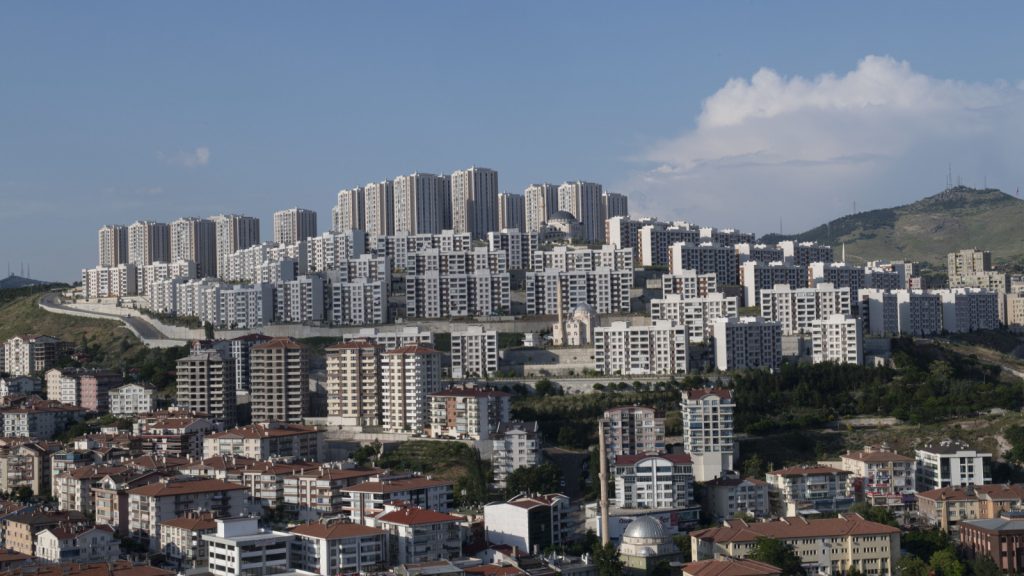 Emlak vergisinde rayiç bedel artışı tartışması, AK Partili isimden flaş açıklama: İzin vermeyiz