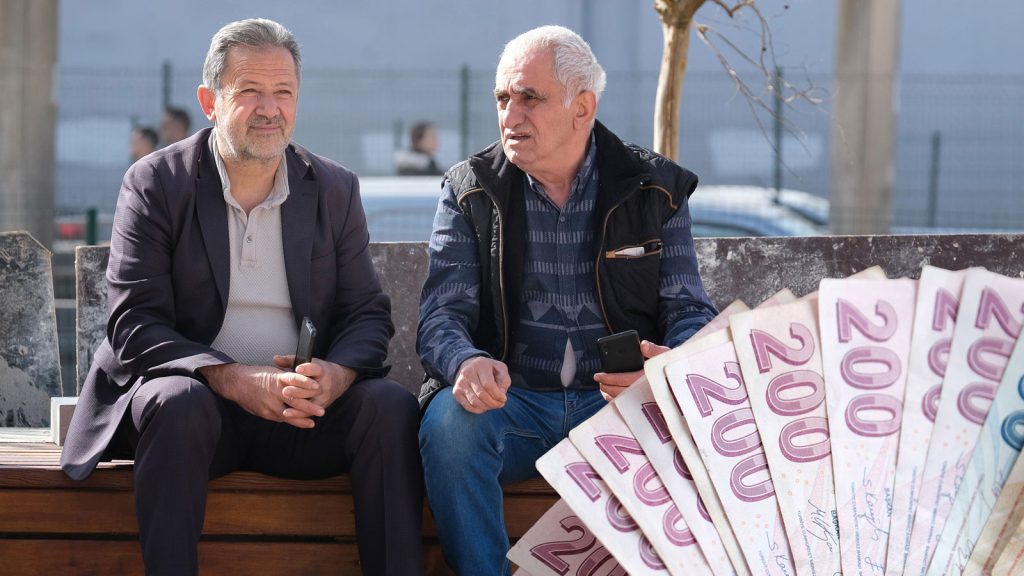 Uzmandan düşük emekli maaşı uyarısı! Kritik tarih verildi