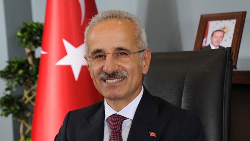 Ulaştırma Bakanı Uraloğlu: 5G teknolojisi 1 yıl içinde tüm ülkeyi kapsayacak