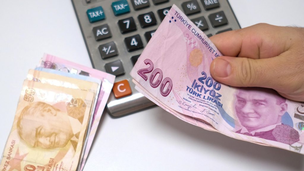 Asgari ücrette dev artış sinyali! Yeni rakam 29 bin TL sınırına dayanıyor