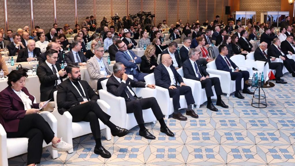 Dünyanın Ekonomik Nabzı İstanbul’da Atacak: Boğaziçi Zirvesi 800 Milyon Dolarlık Anlaşmaların İzinde