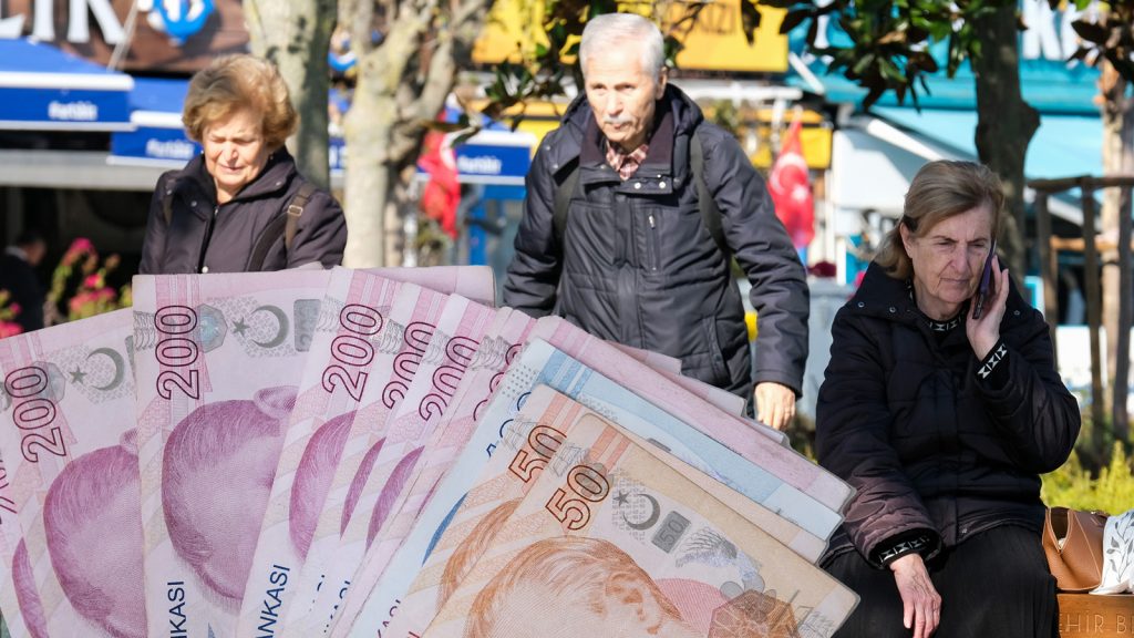 Emekli maaşlarında dev değişiklik geliyor! Yeni sistemle herkesin maaşı baştan hesaplanacak