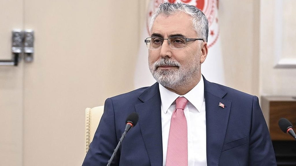 Bakan Işıkhan: SGK’ya ve bakanlığa yeni çalışanlar alacağız
