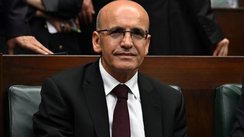 Bakan Şimşek tek haneli enflasyon için tarih verdi