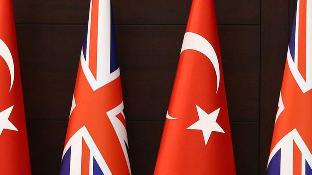 Türkiye ve İngiltere arasındaki Serbest Ticaret Anlaşması yürürlüğe giriyor