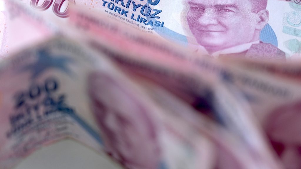 Konut ve taşıt kredisinde tablo değişti: 1 milyon TL’de fark 200 bin TL’yi buluyor