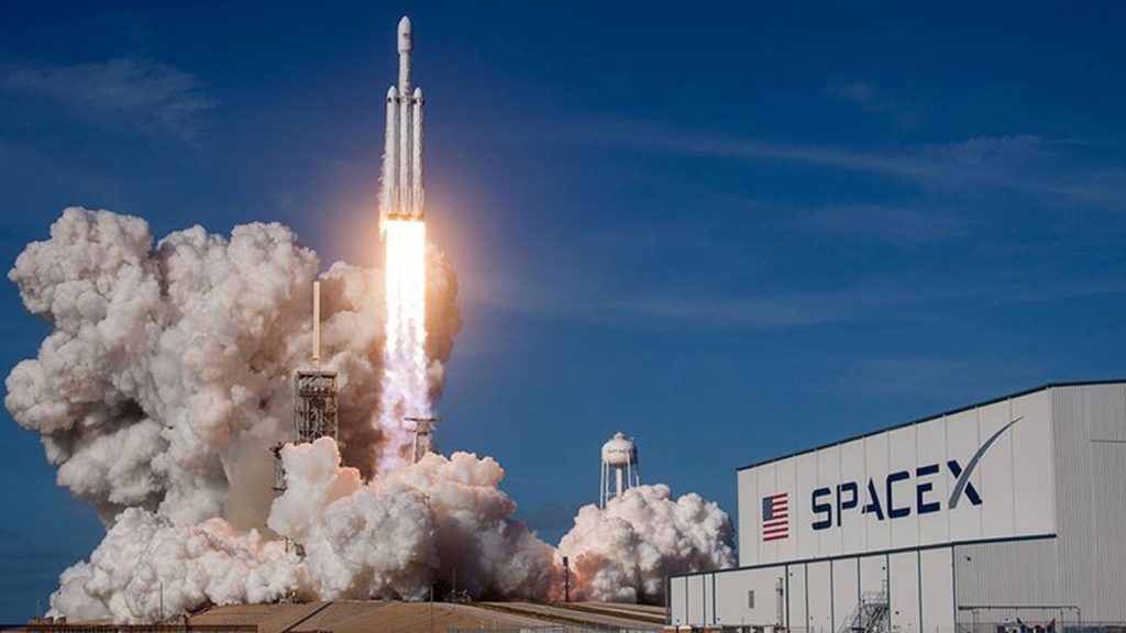 SpaceX, Haziran’da 1.5 trilyon dolar değerlemeyle halka arz olmayı planlıyor