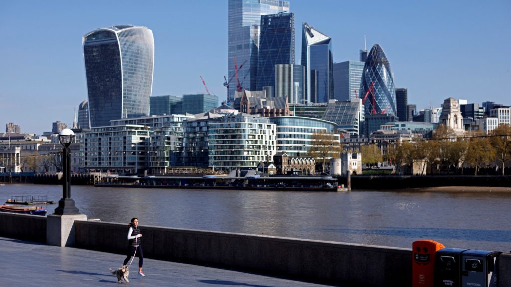 İngiltere ekonomisi ocakta büyüme göstermedi