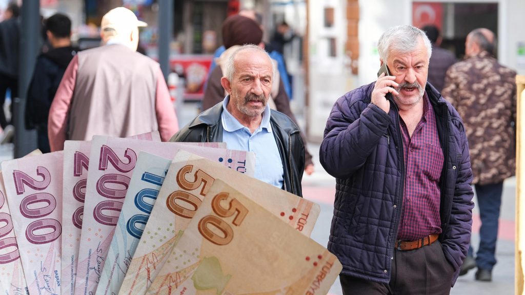 Emekli zammında yeni oran ortaya çıktı: Temmuz artışı kritik rakamı aşıyor