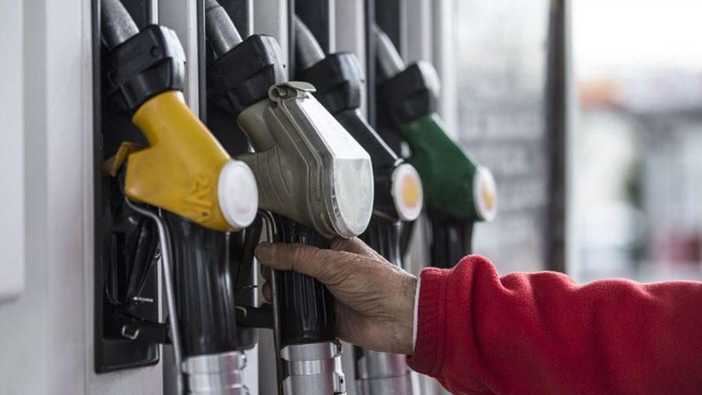 Benzin ve motorine zam