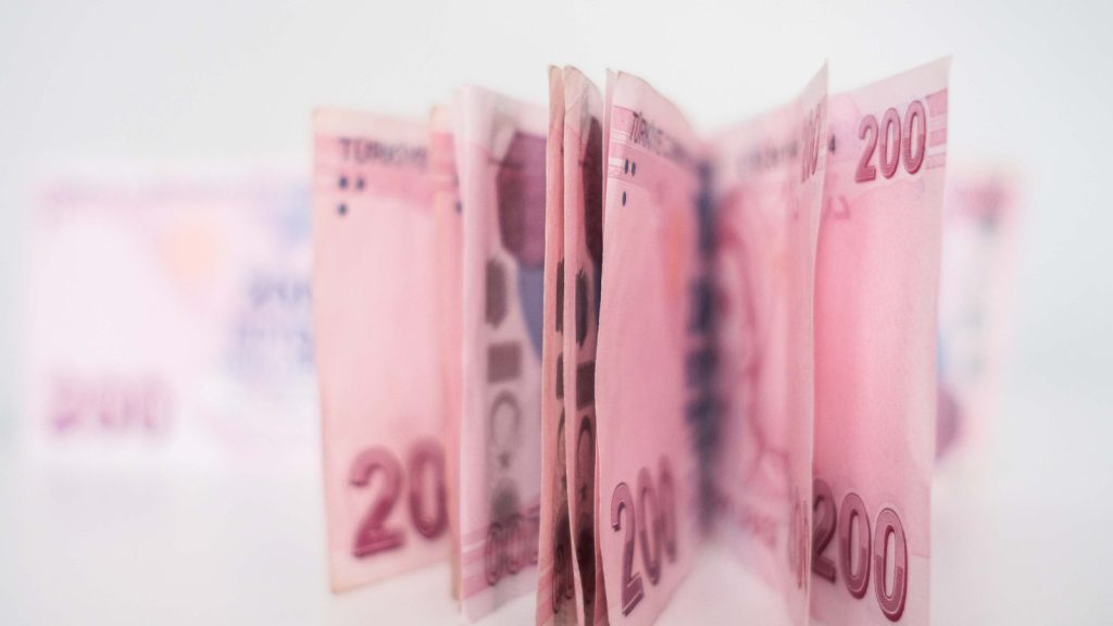 Mayıs ayında en çok eğitim pahalandı
