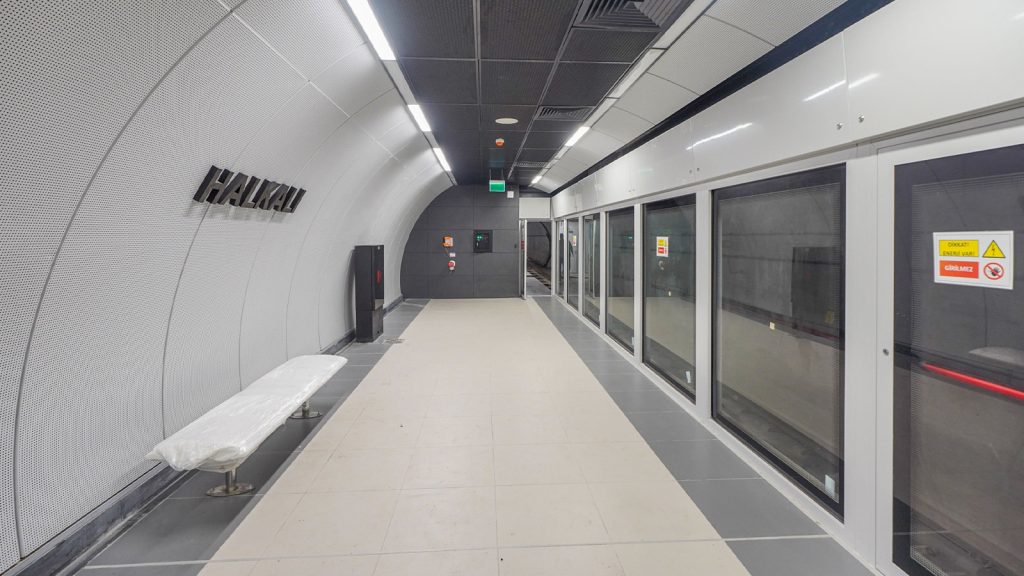 Türkiye’nin en uzun metro ringinin son halkası tamamlandı