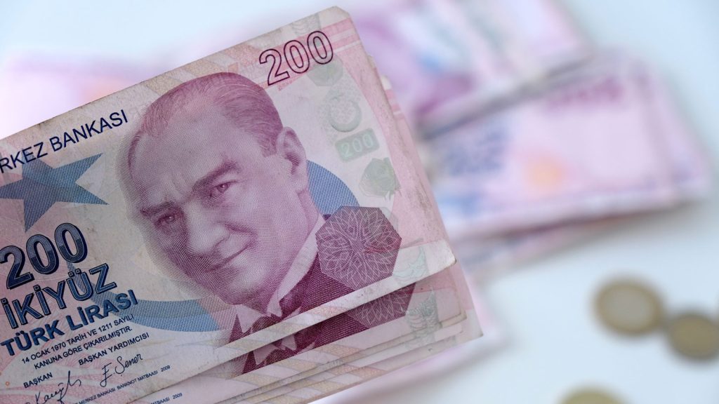 200’den fazla meslekte yeni maaşlar belli oldu! Öğretmen, polis, doktor ve hemşire için zamlı tablo açıklandı